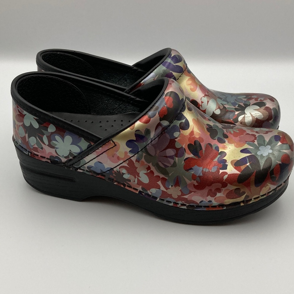 Dansko Women's Metallic Floral Clogs US size 6.5-7